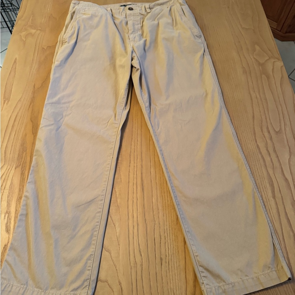 American Eagle Outfitters Tan Khaki Relaxed Fit 34 X 30